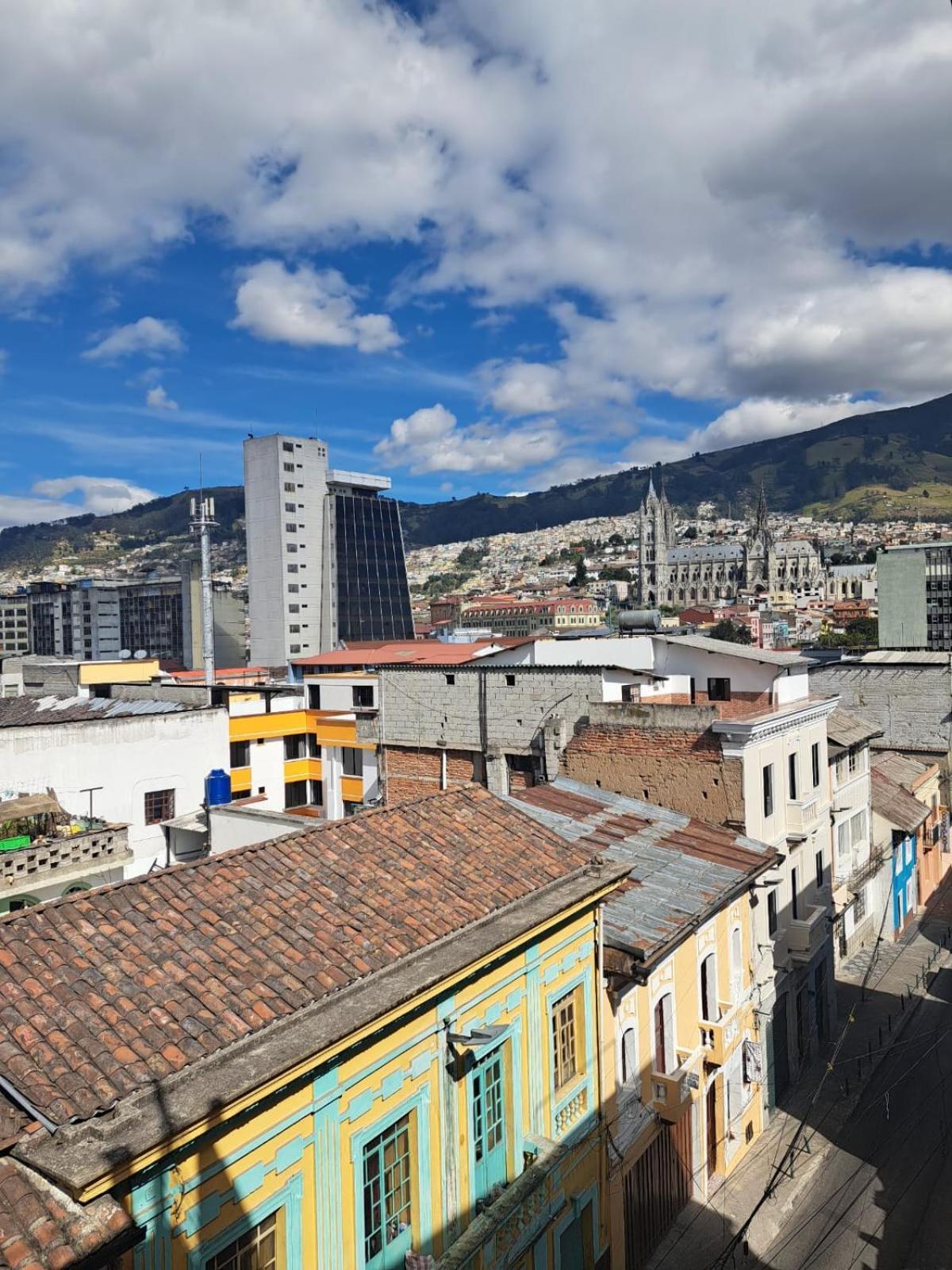 Casa Carpedm Hostel Quito Buitenkant foto