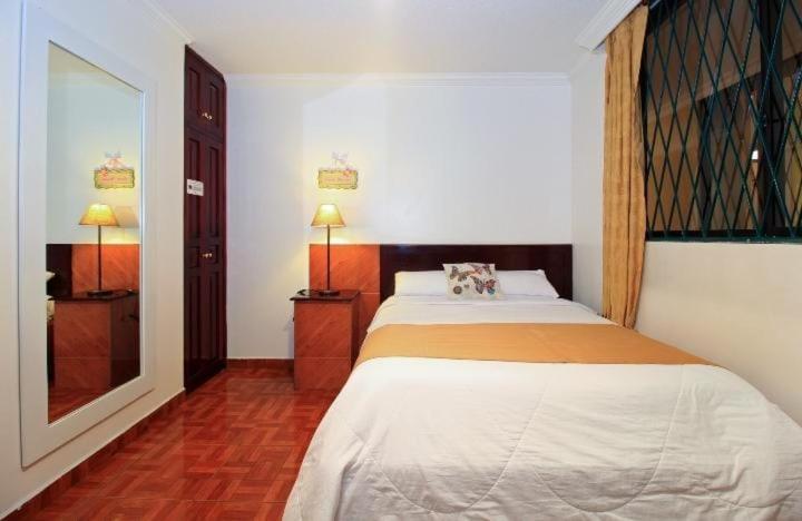 Casa Carpedm Hostel Quito Buitenkant foto