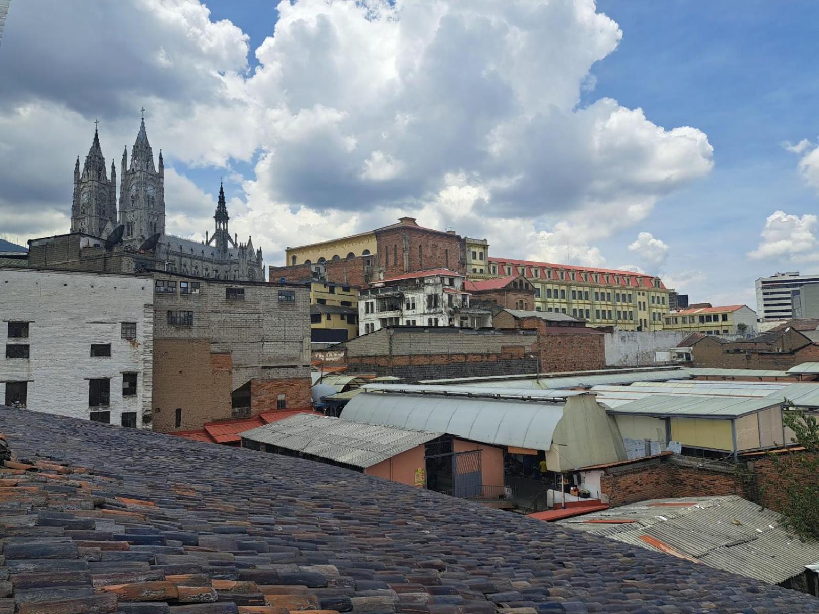 Casa Carpedm Hostel Quito Buitenkant foto