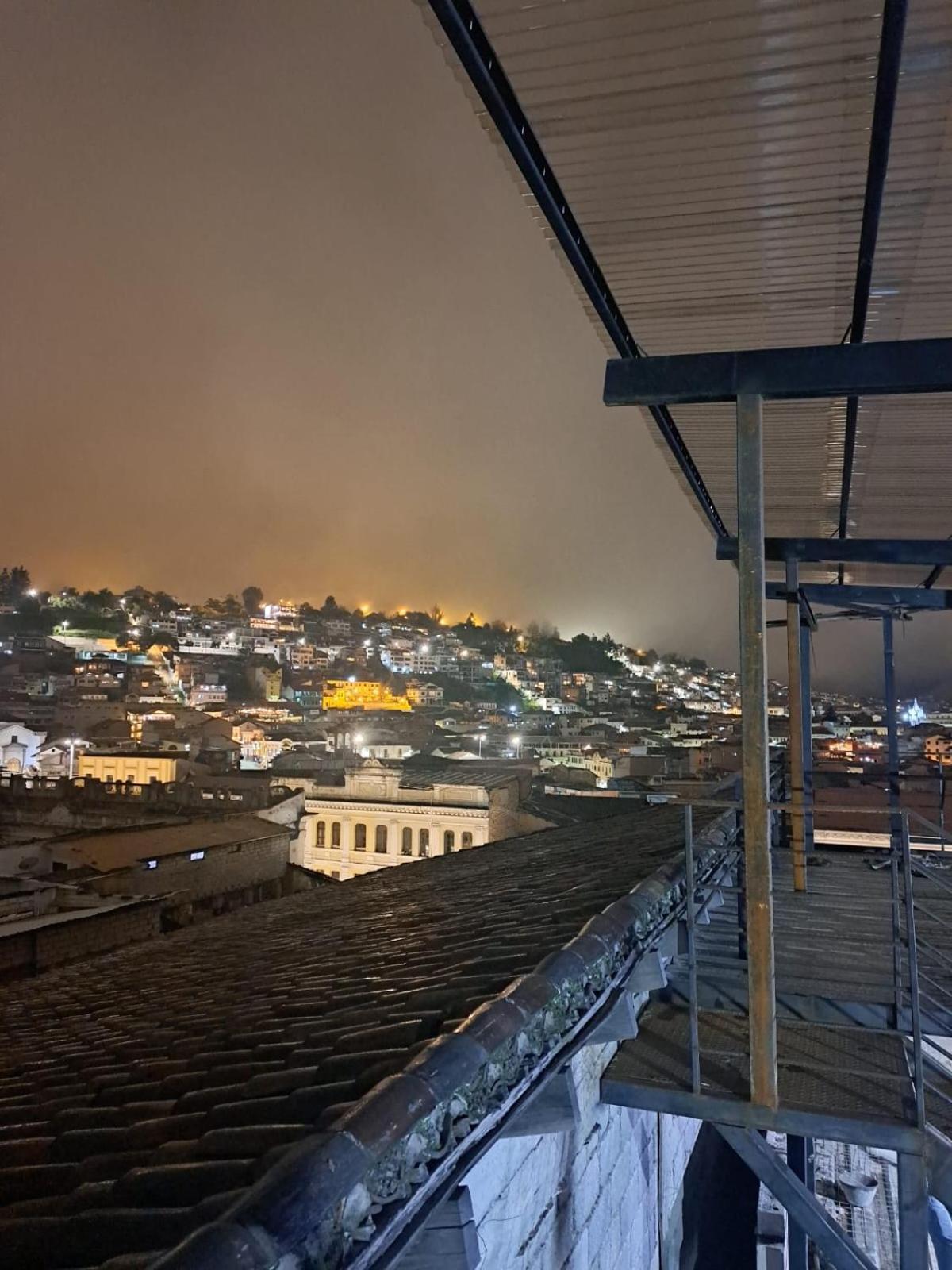 Casa Carpedm Hostel Quito Buitenkant foto
